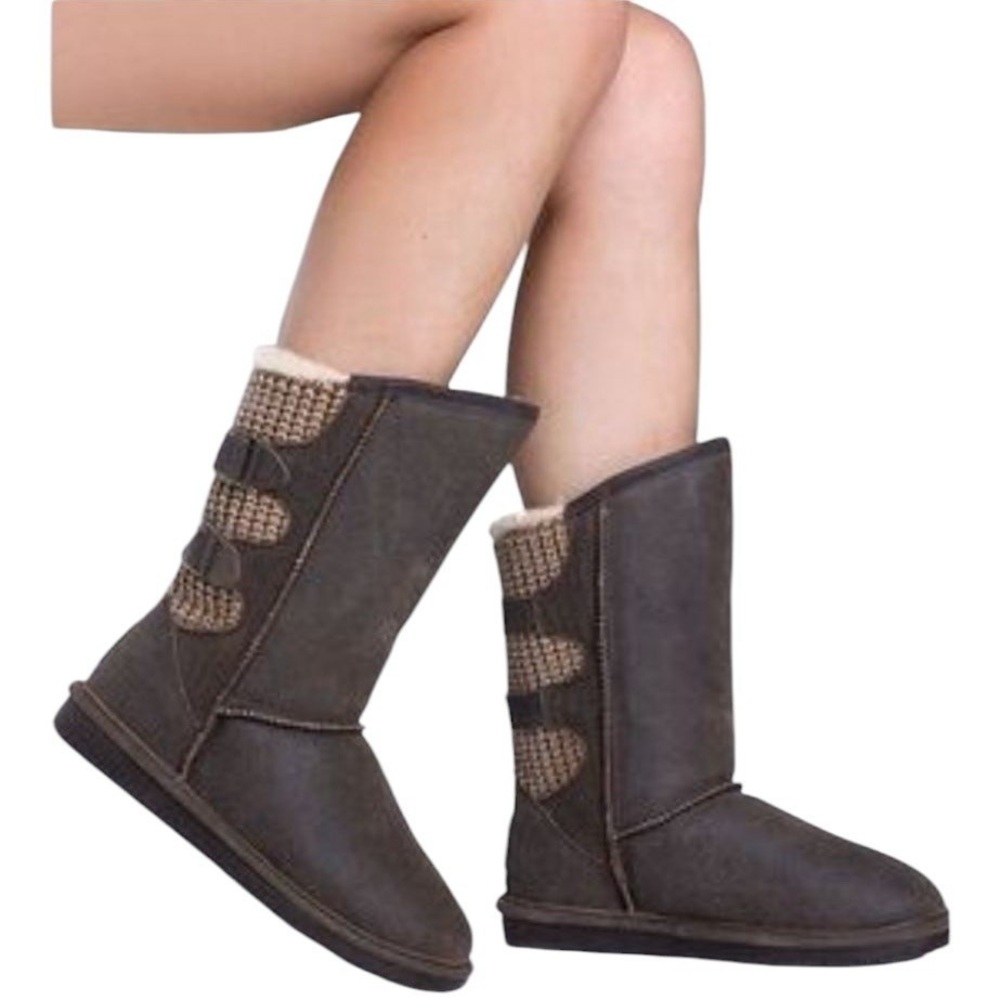 New BearPaw Boshie Boots Suede Chestnut Buckles Size 10